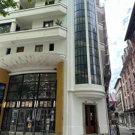 Ma Terrasse Sur Le Musee Apartment Chambery Bagian luar foto
